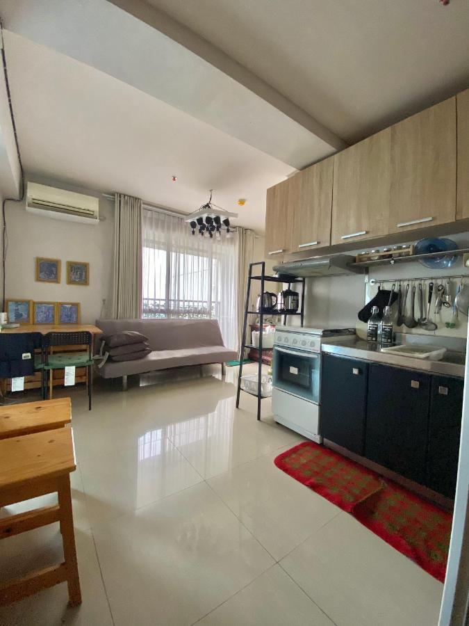 Callia Apartement Golf View Pulo Mas Jakarta Timur Exteriér fotografie