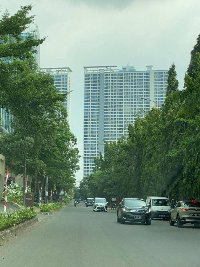 Callia Apartement Golf View Pulo Mas Jakarta Timur Exteriér fotografie